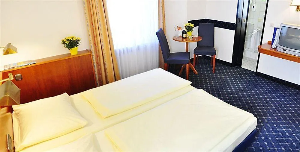 Aida Budget Hotel 2*, Munich Germany