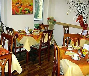 Aida Budget Hotel  Munich